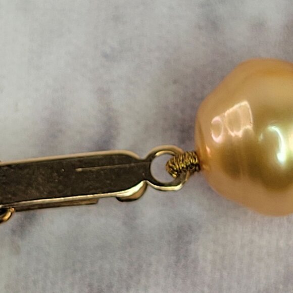 Golden South Sea Pearl Luxe Statement Necklace With Ornate Vermeil Clasp - Picture 8 of 10